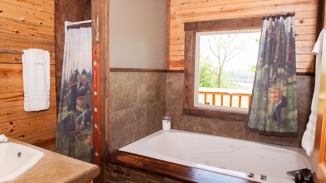 Photo of Bathroom in Sylvan Shores