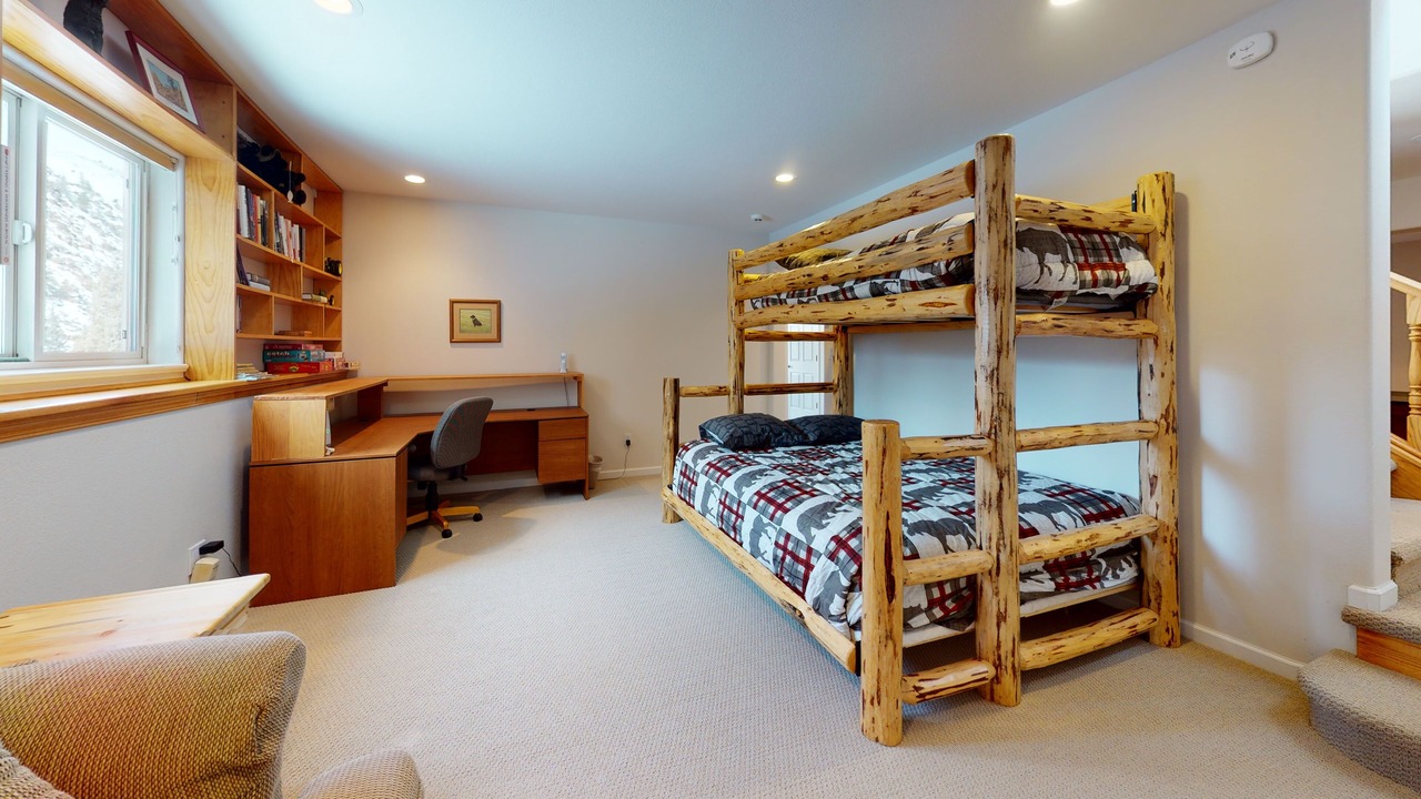 Photo of Bedroom in Almont