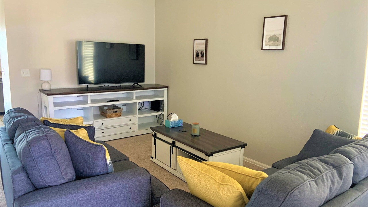 Photo of Livingroom in Stetson Hills