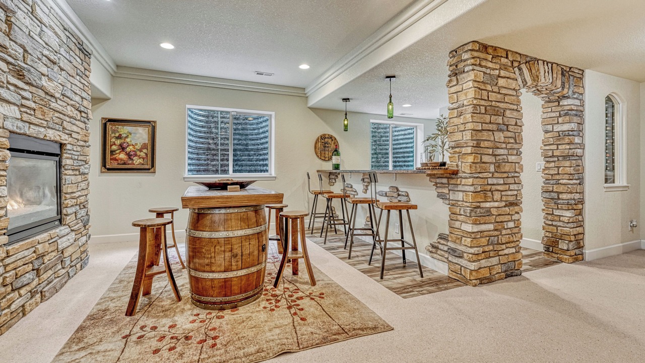 Photo of Livingroom in Flying Horse