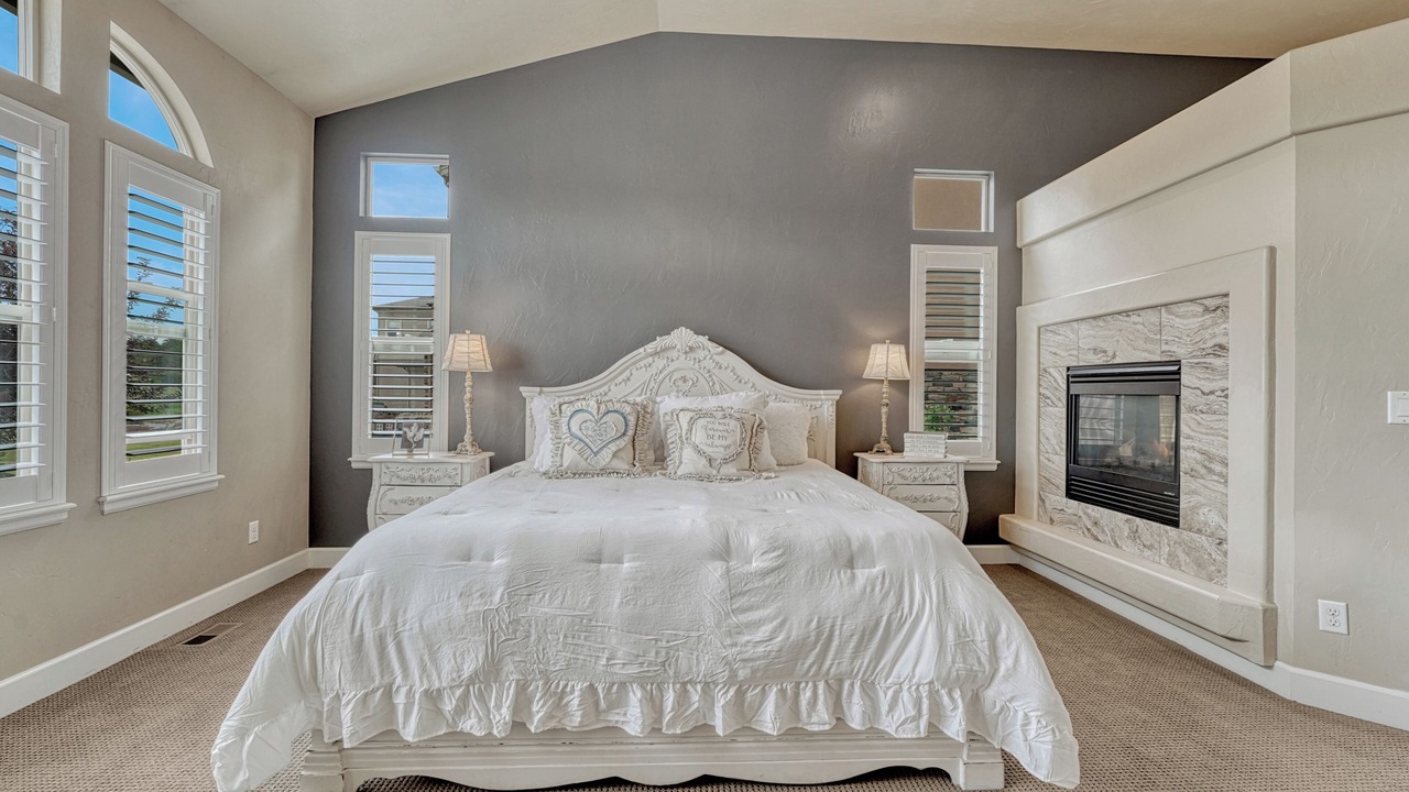 Photo of Bedroom in Flying Horse