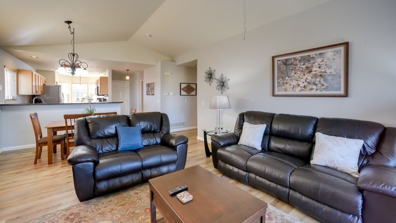 Photo of Livingroom in Kissing Camels