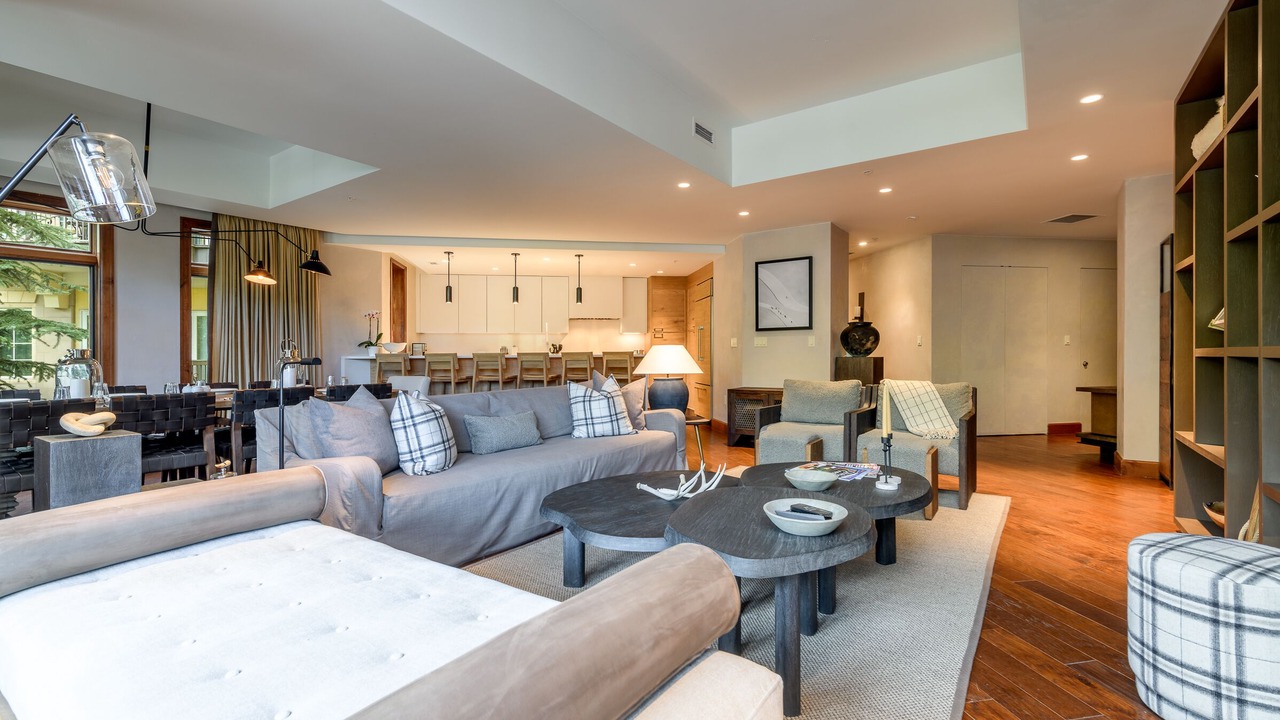 Photo of Livingroom in Vail