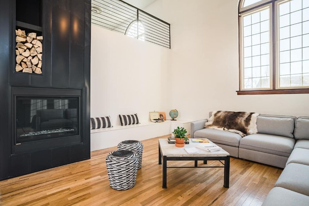 Photo of Livingroom in Alamo Placita