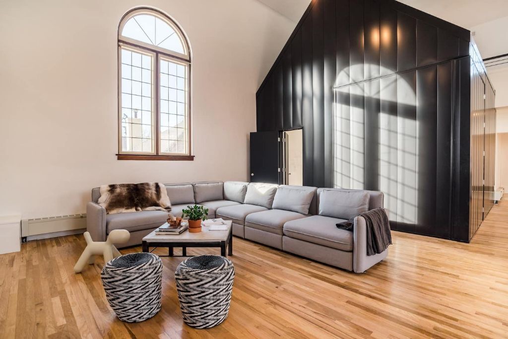 Photo of Livingroom in Alamo Placita