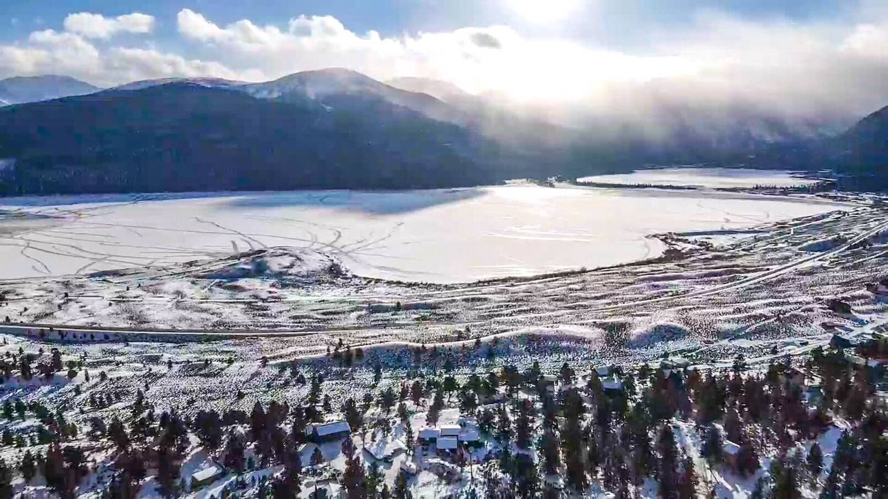 Photo of Others in Twin Lakes