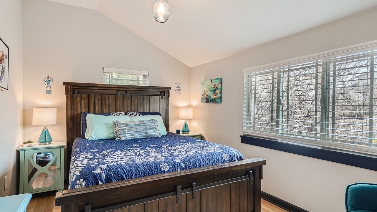 Photo of Bedroom in Golden