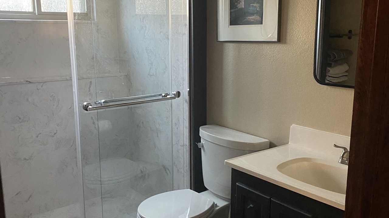 Photo of Bathroom in Cheyenne Meadows