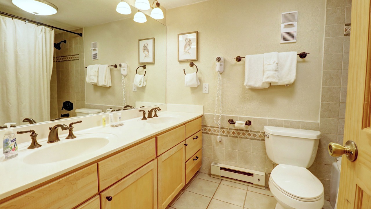 Photo of Bathroom in Copper Mountain