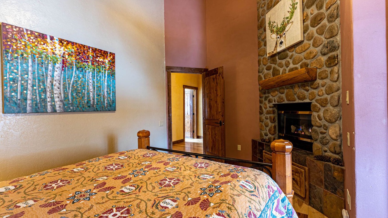 Photo of Bedroom in San Juan River Village