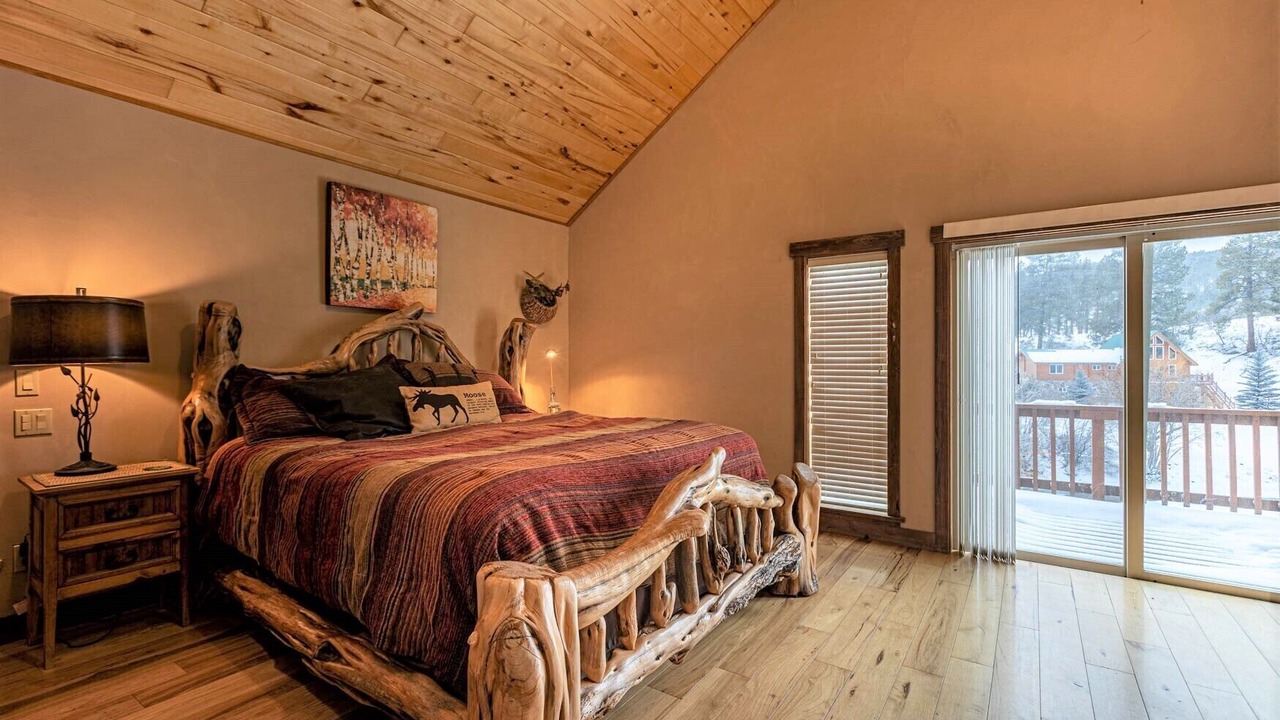 Photo of Bedroom in San Juan River Village