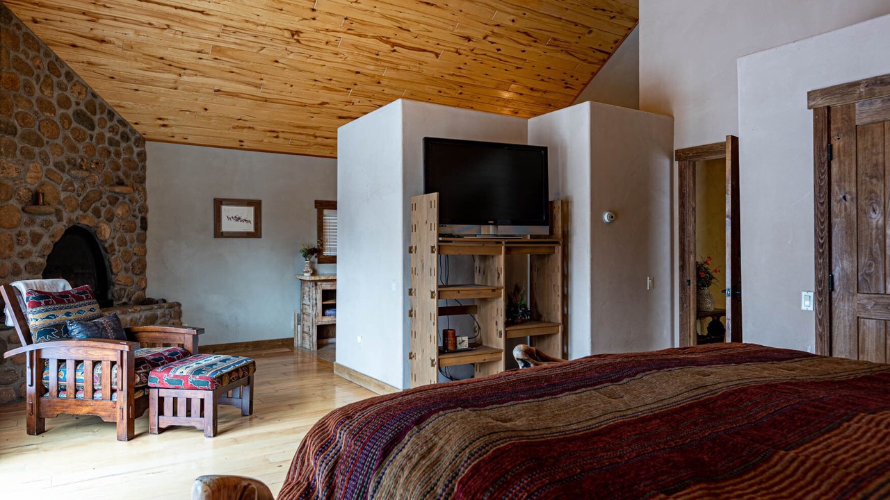 Photo of Bedroom in San Juan River Village