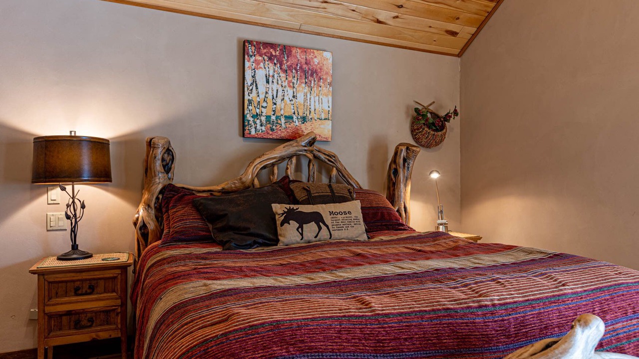 Photo of Bedroom in San Juan River Village