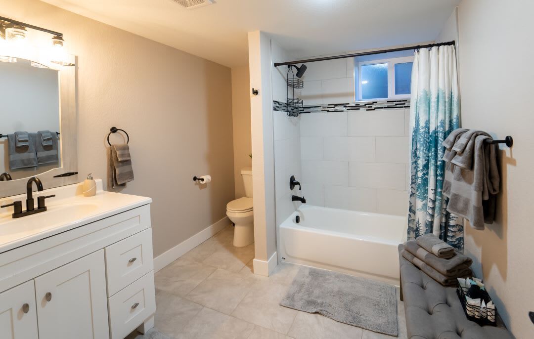 Photo of Bathroom in Lamar Heights Area