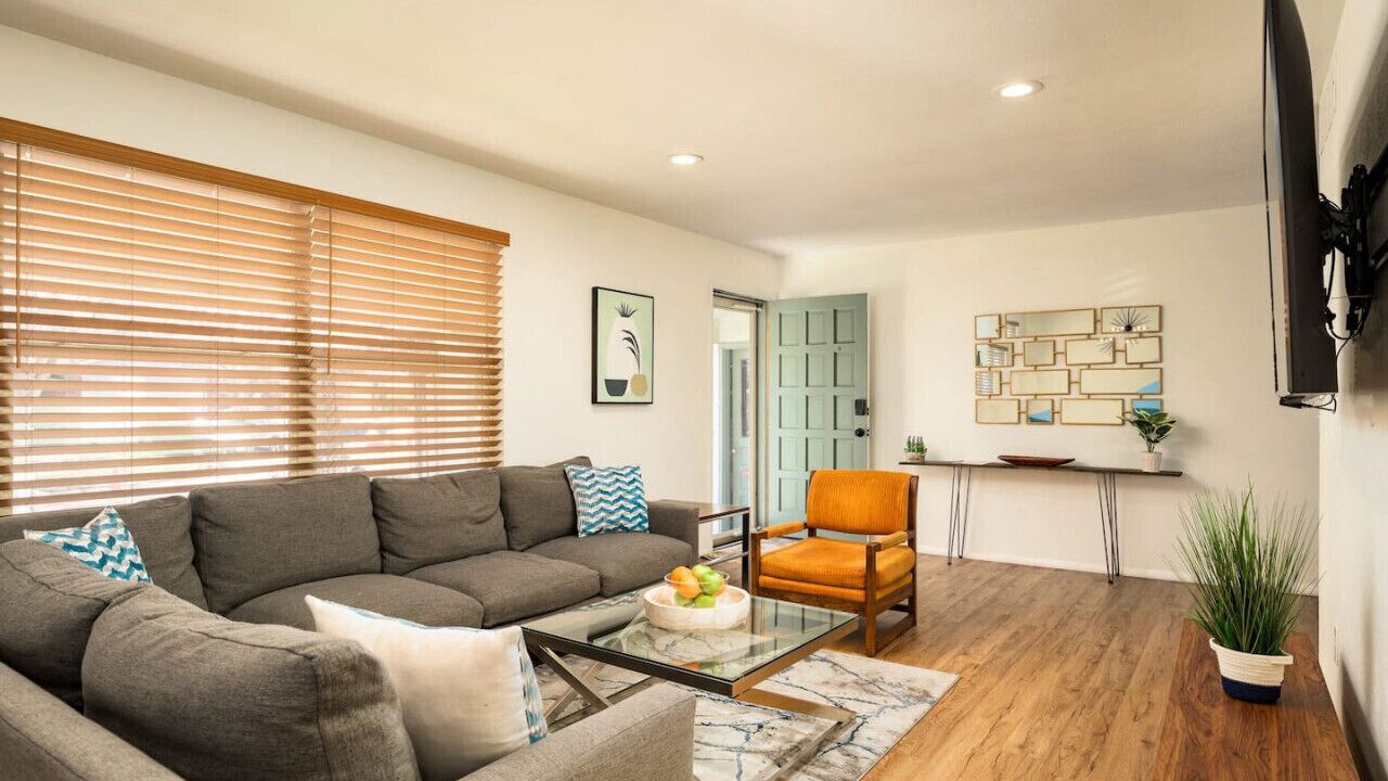 Photo of Livingroom in Arvada
