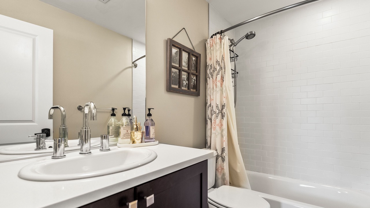 Photo of Bathroom in Highland