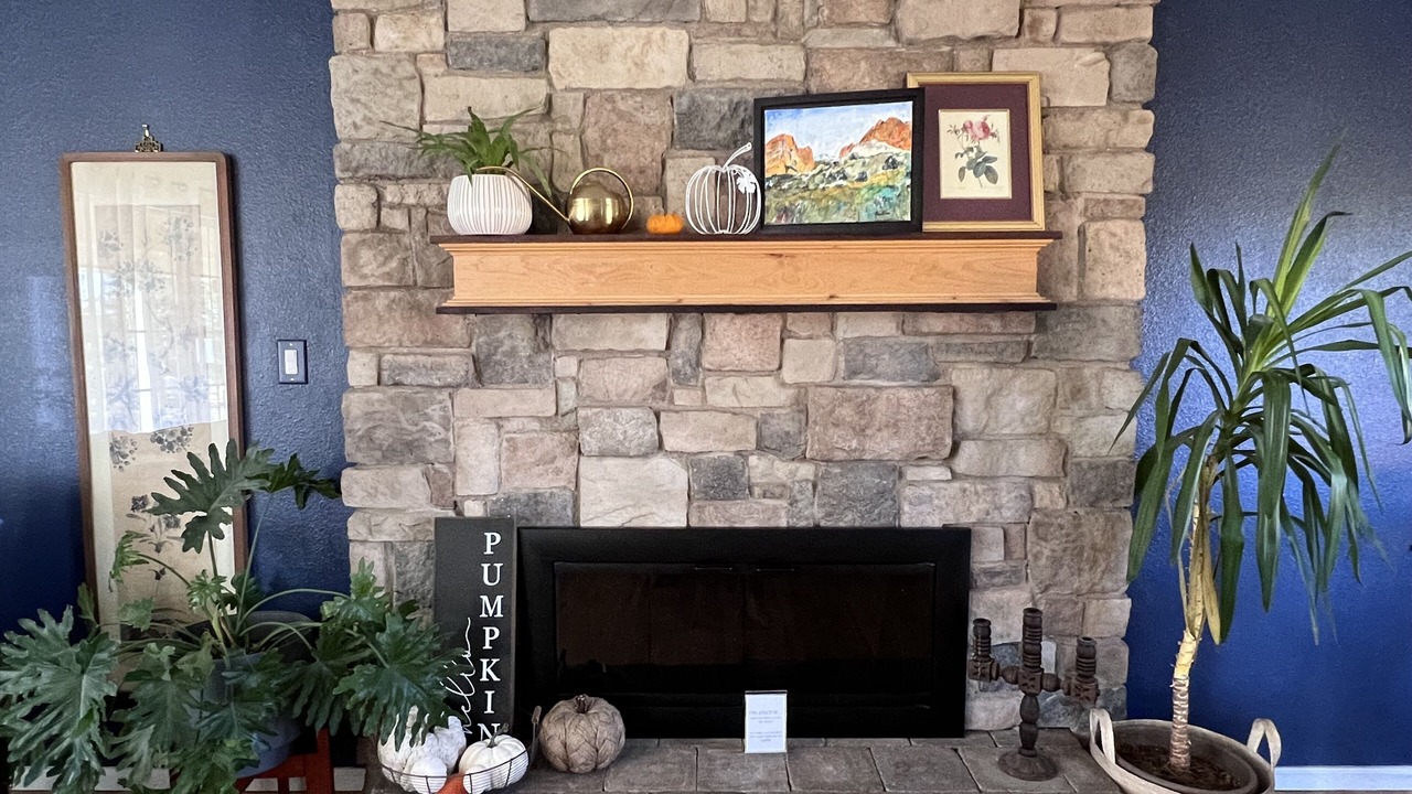 Photo of Livingroom in Skyway