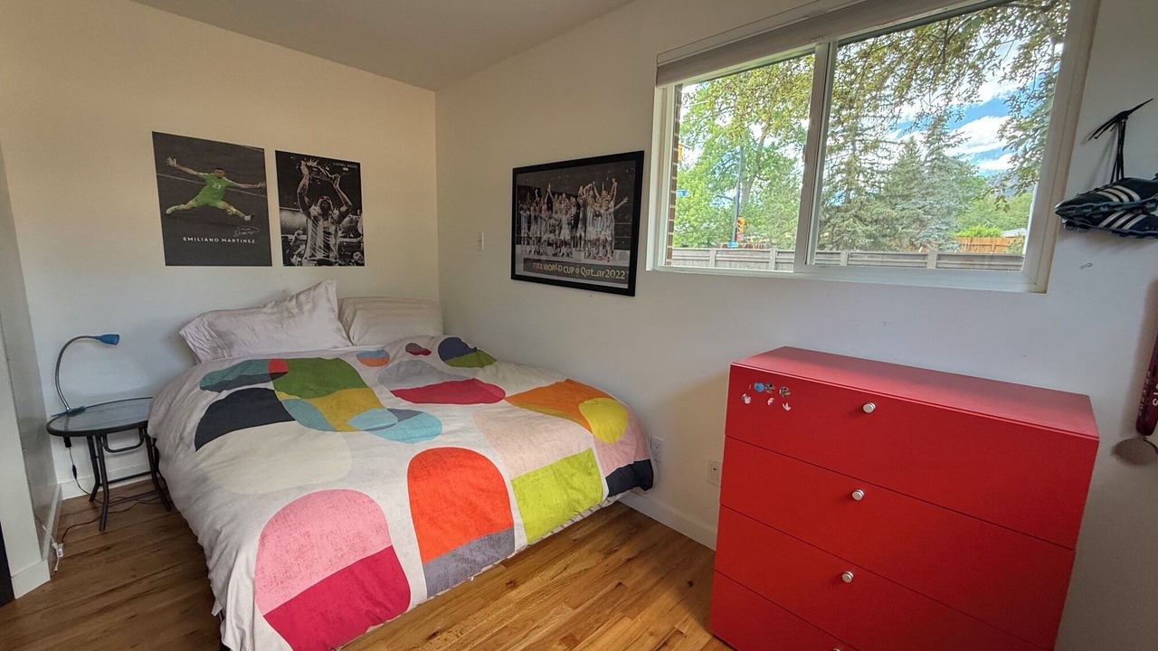 Photo of Bedroom in Old North Boulder