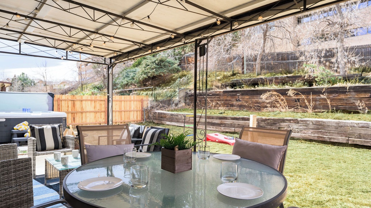 Photo of Outdoor in Applewood Villages