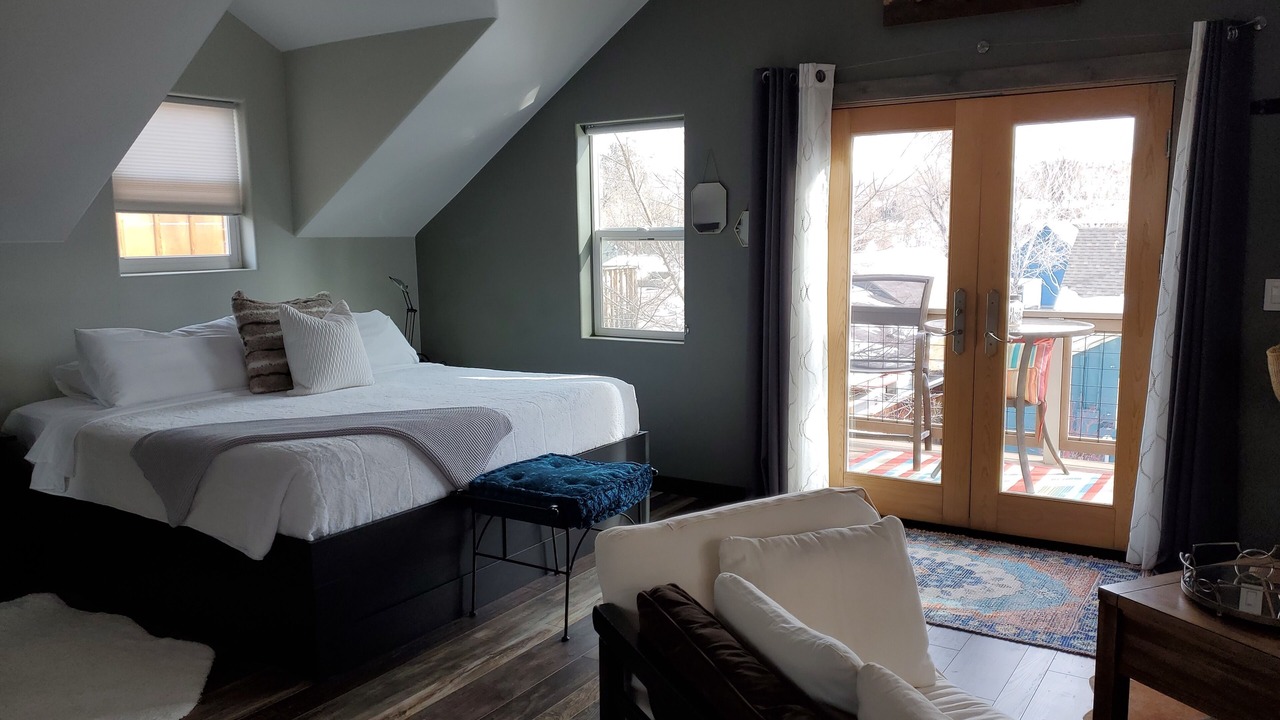 Photo of Bedroom in Golden