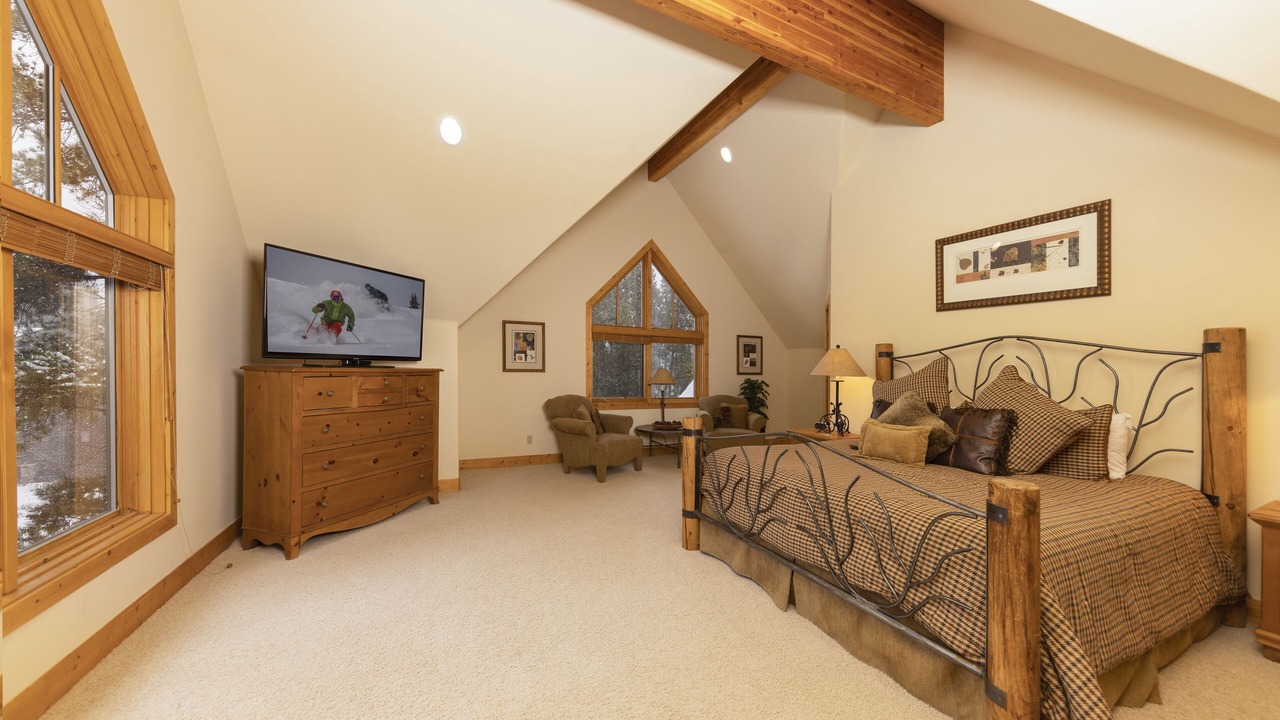 Photo of Bedroom in The Highlands