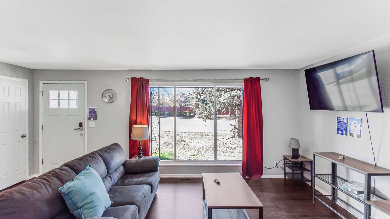 Photo of Livingroom in Littleton