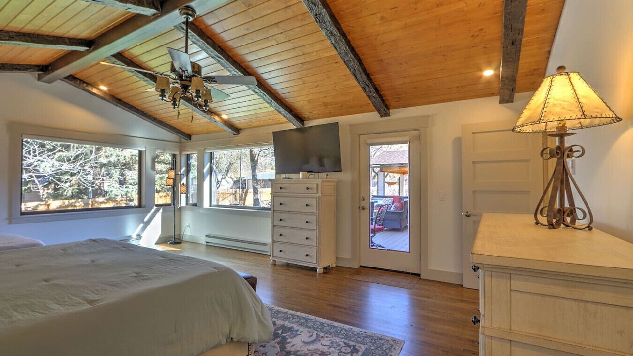Photo of Bedroom in Glenwood Springs
