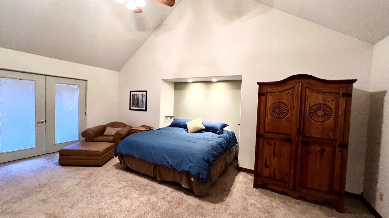 Photo of Bedroom in Valley of the Sun