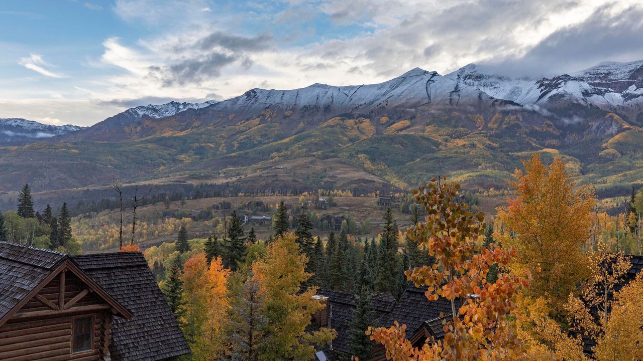 Photo of Outdoor in Mountain Village