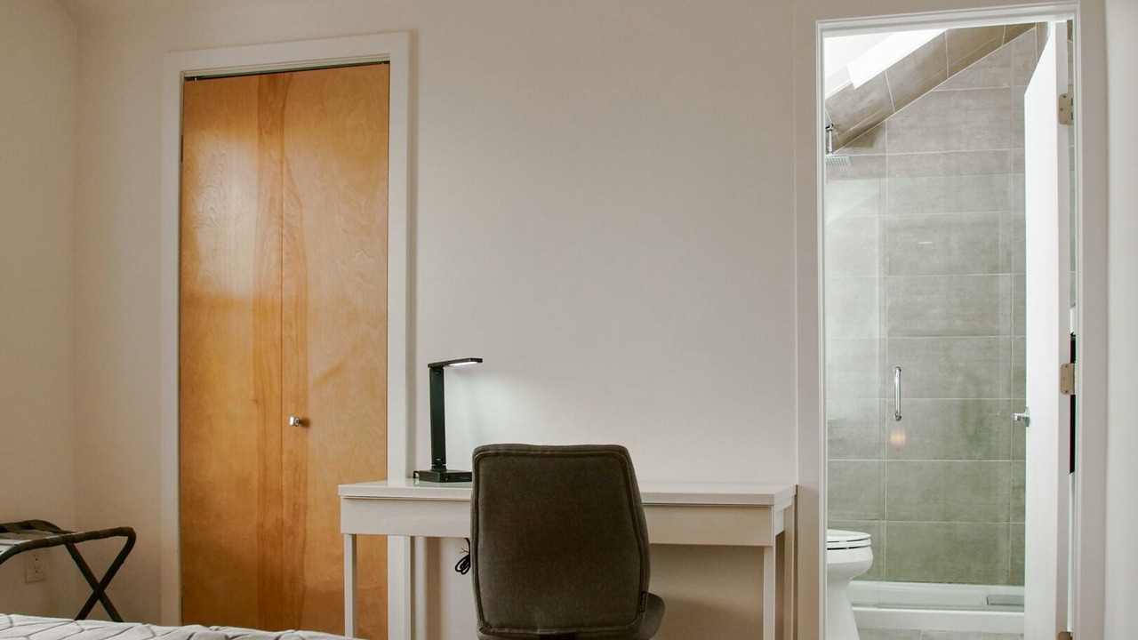 Photo of Bedroom in Englewood