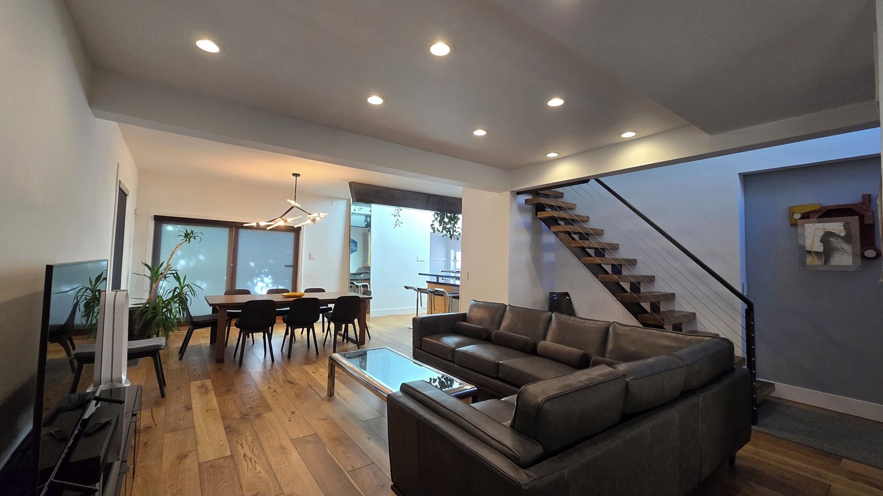 Photo of Livingroom in Englewood