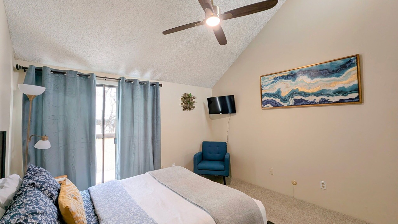 Photo of Bedroom in West Colorado Springs