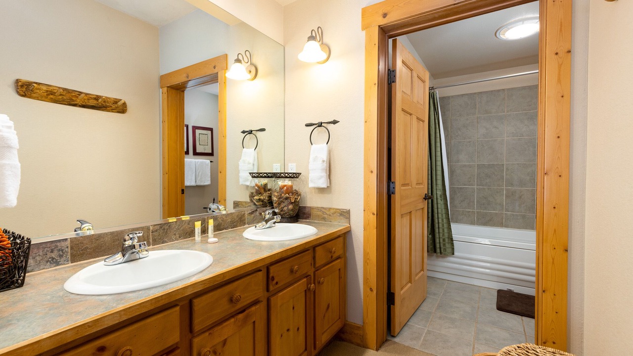 Photo of Bathroom in Keystone