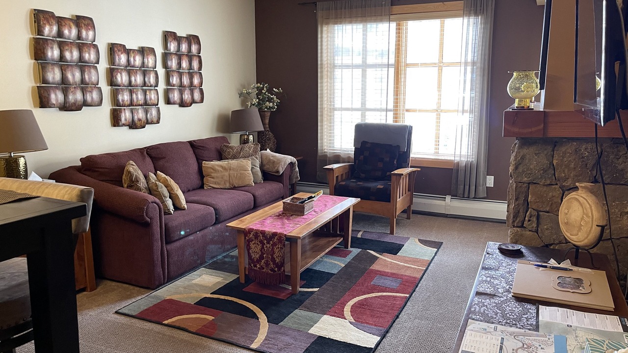 Photo of Livingroom in Copper Mountain Village