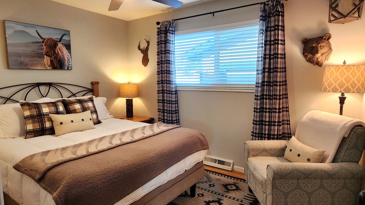Photo of Bedroom in Pleasant Valley