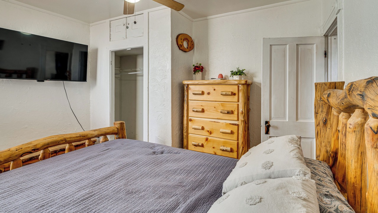 Photo of Bedroom in Canon City