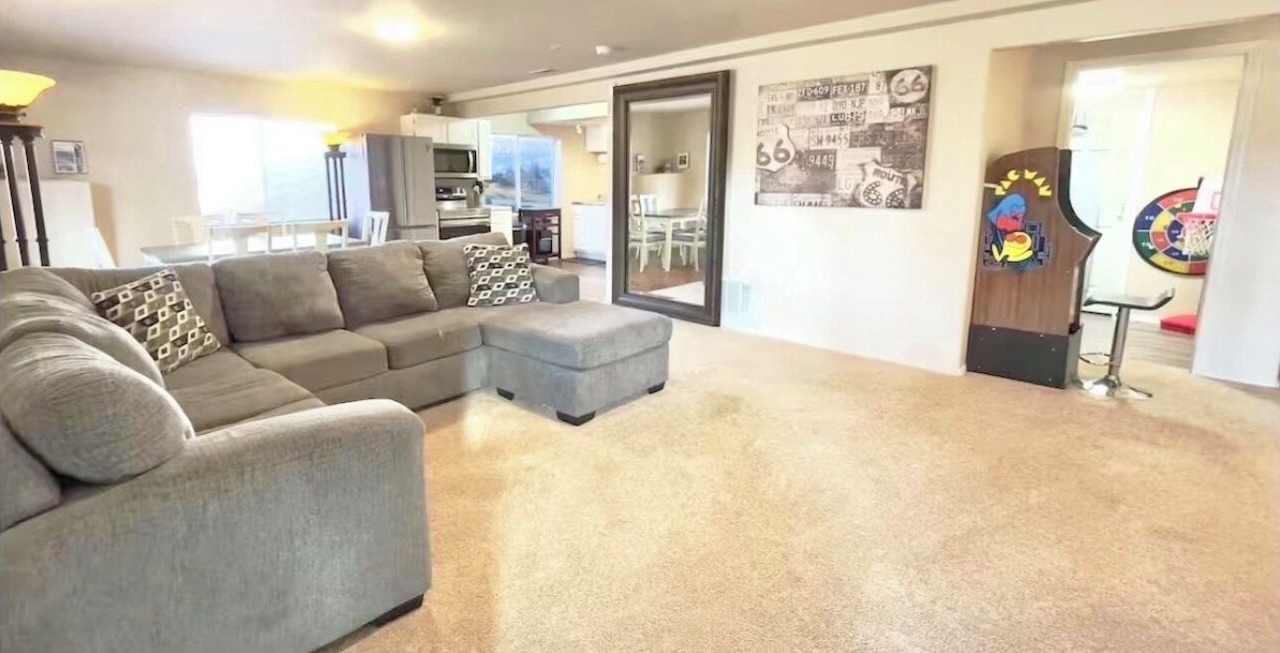 Photo of Livingroom in Gleneagle