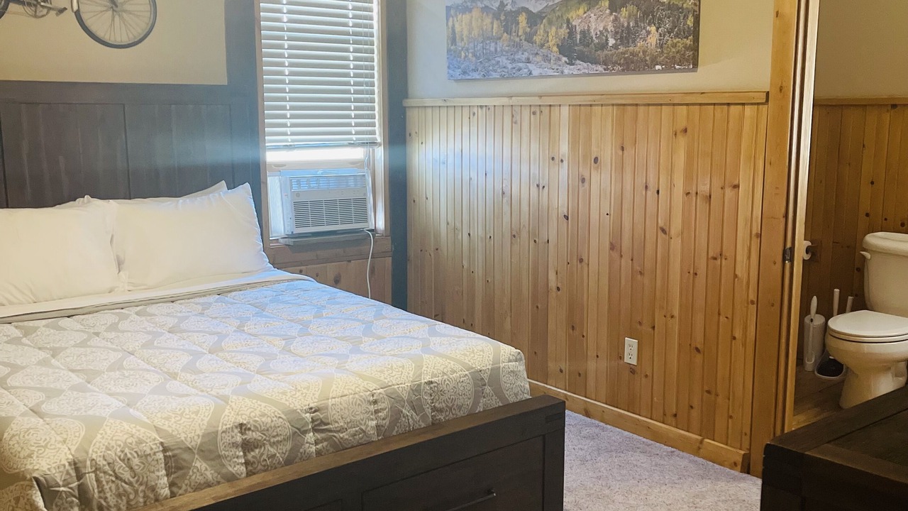 Photo of Bedroom in Westcliffe