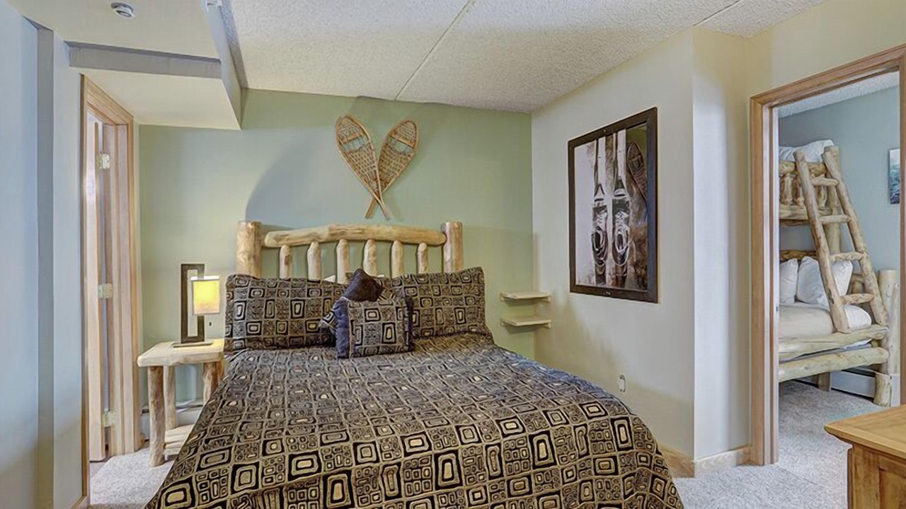 Photo of Bedroom in Copper Mountain Village