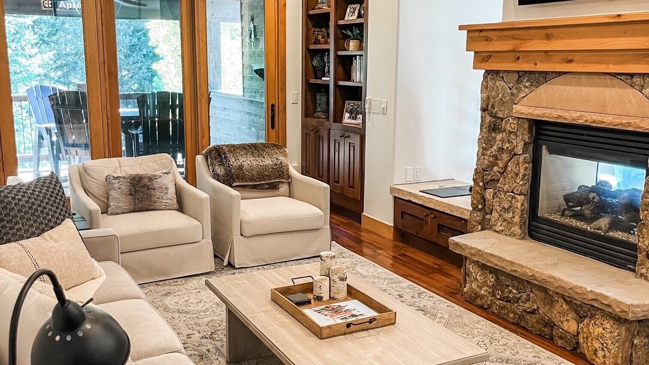 Photo of Livingroom in Copper Mountain Village