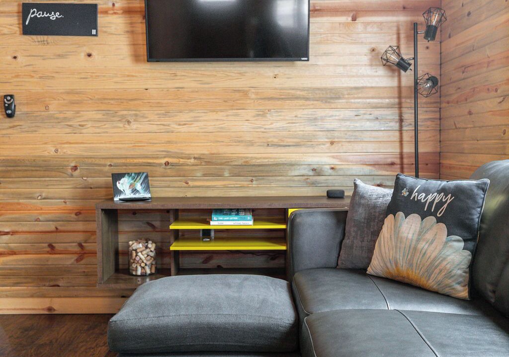 Photo of Livingroom in Canon City