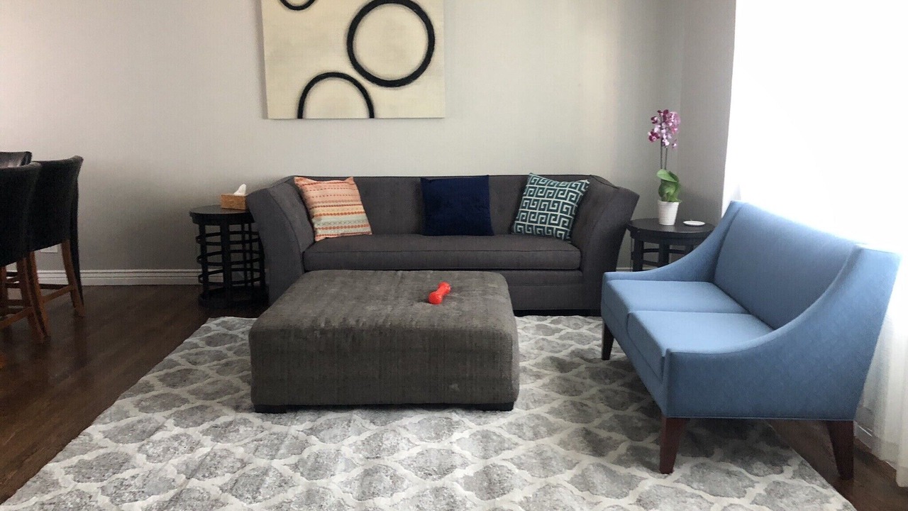 Photo of Livingroom in Aurora