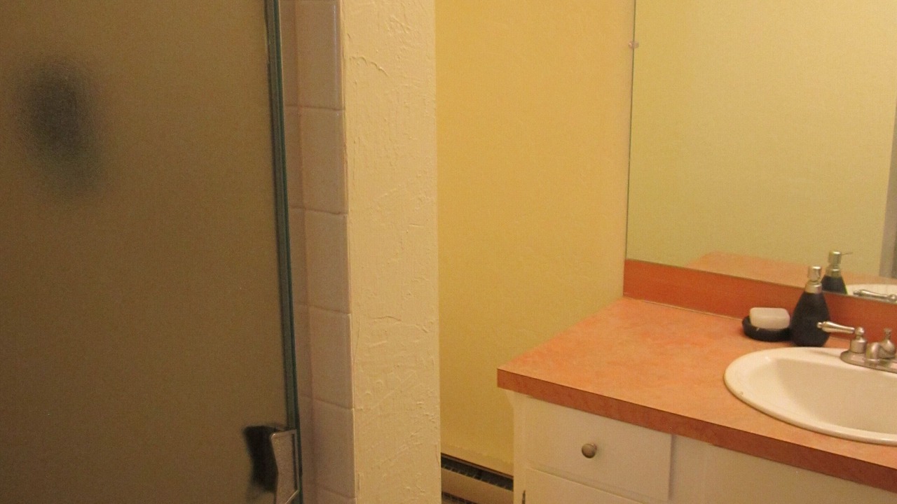 Photo of Bathroom in Gunnison
