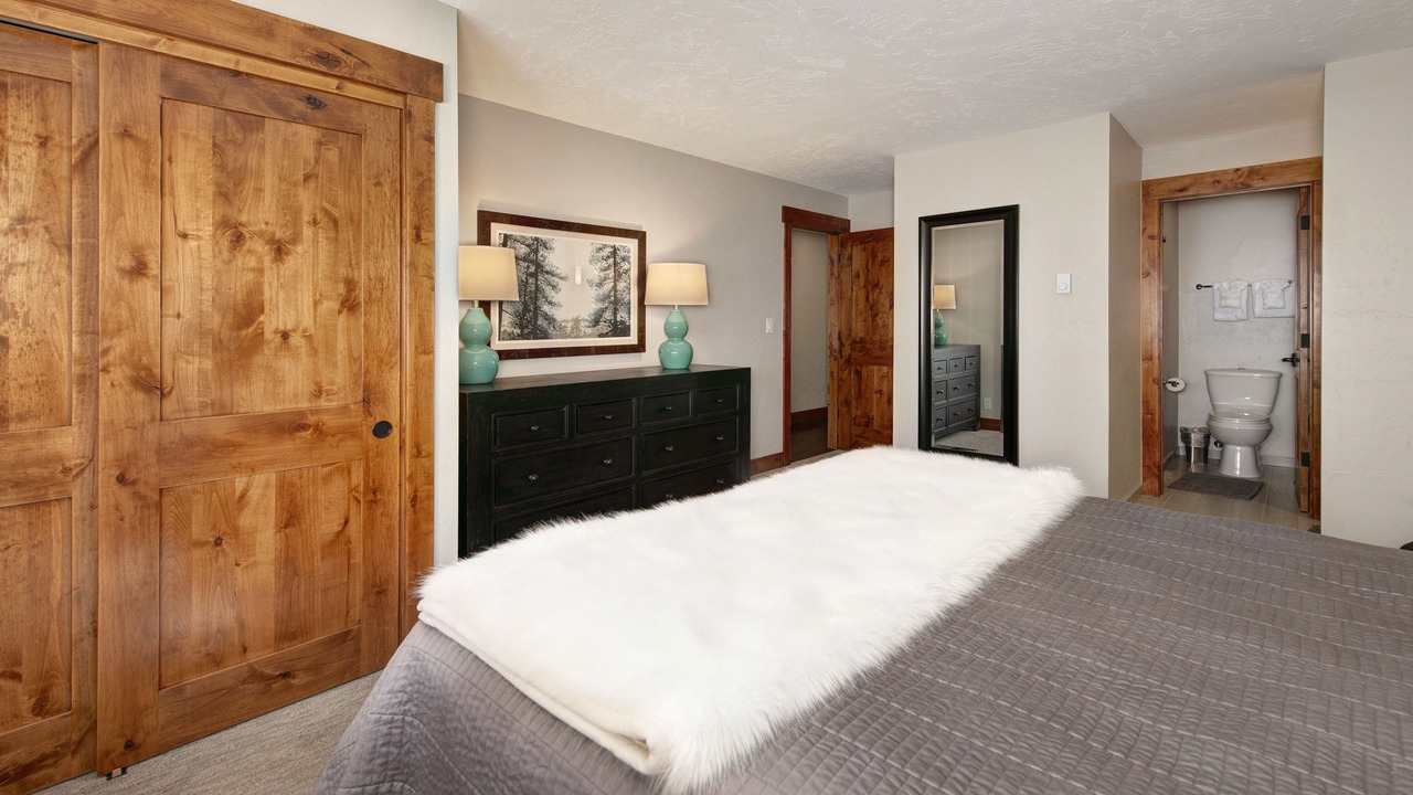 Photo of Bathroom in Mountain House