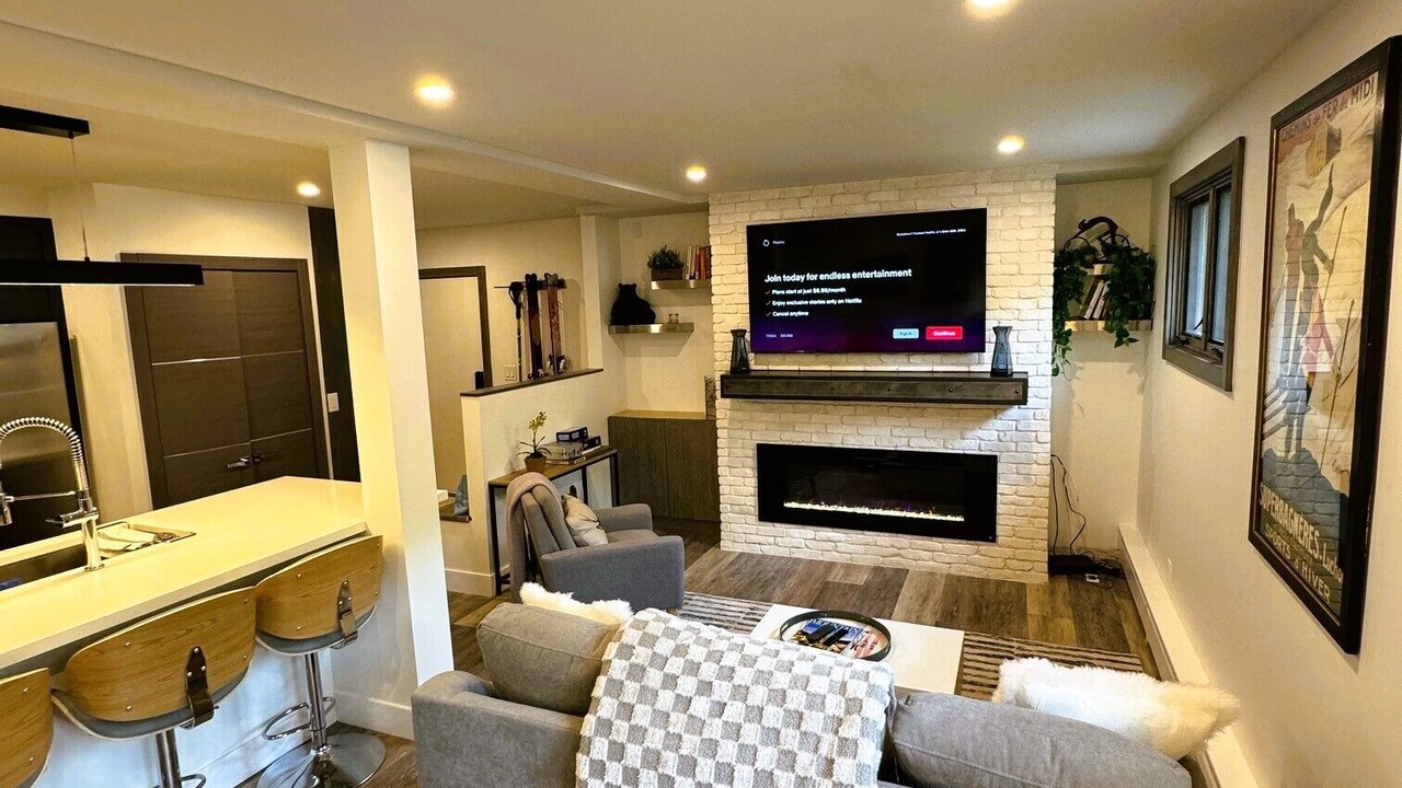 Photo of Livingroom in Vail