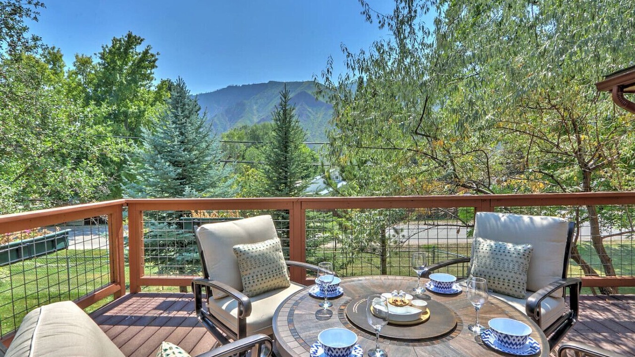 Photo of Outdoor in Glenwood Springs