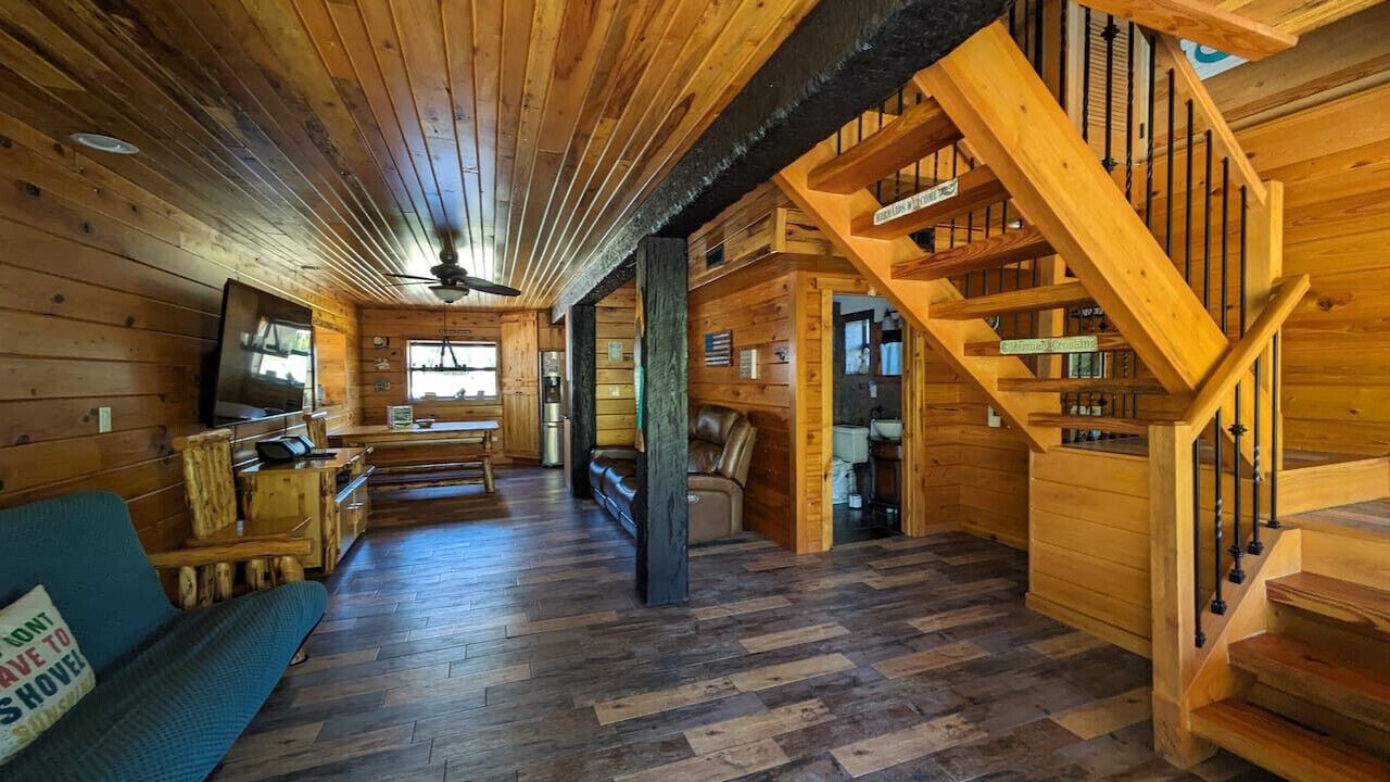 Photo of Livingroom in Spring Hill