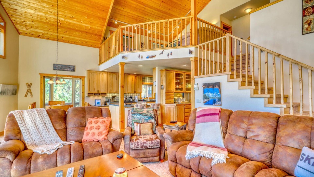Photo of Bedroom in San Juan River Village