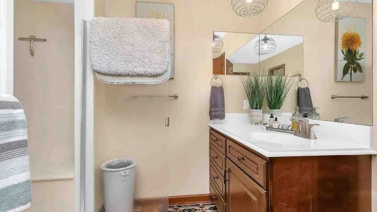 Photo of Bathroom in Black Hawk