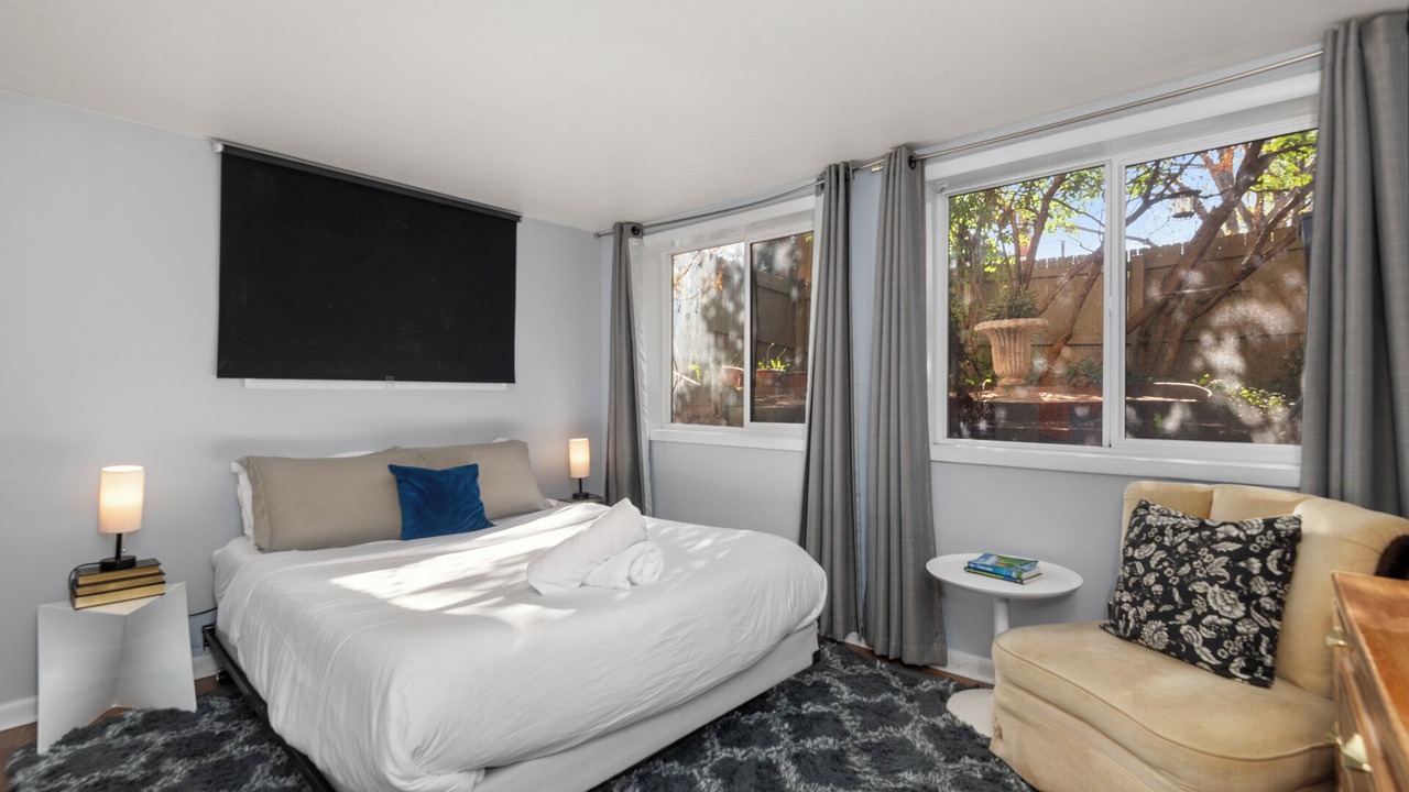 Photo of Bedroom in Cheesman Park